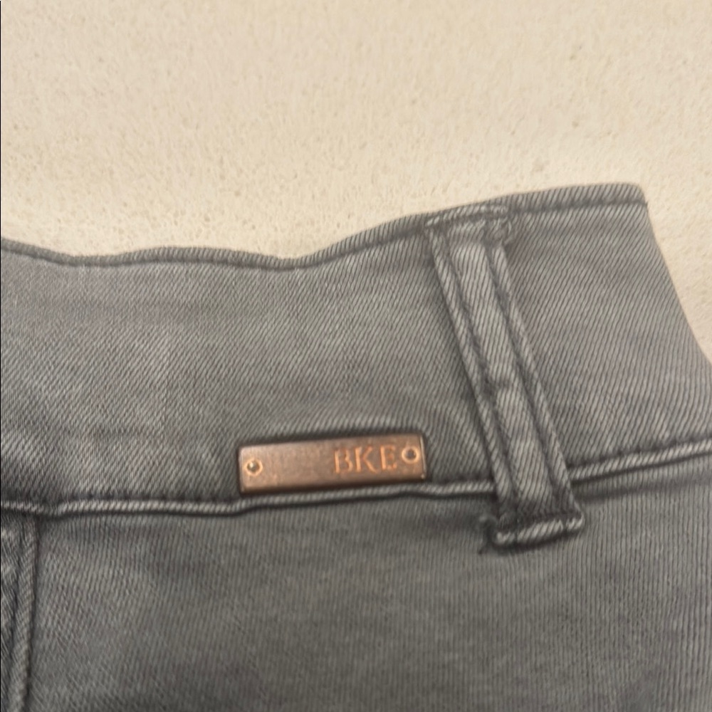 BKE Payton Stretch Short in Gunmetal - Picture 3 of 4